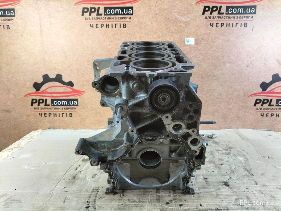 Peugeot 308 II 13-21 1.5 B-HDI Блок цилиндров 9685737310