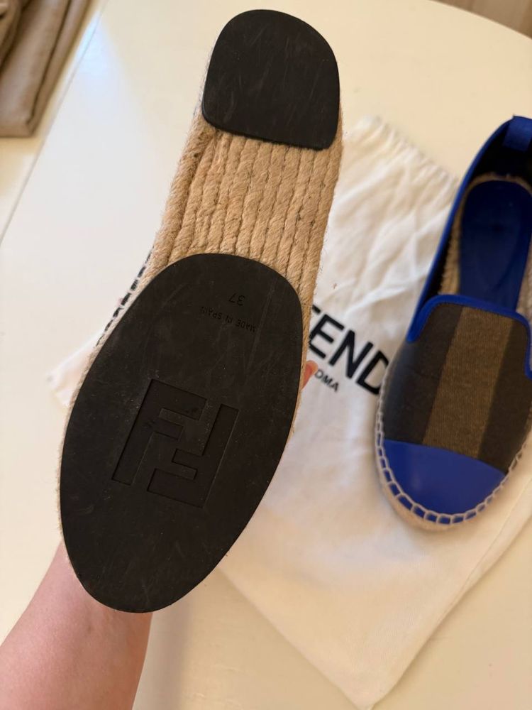 Fendi еспадрильї оригінал