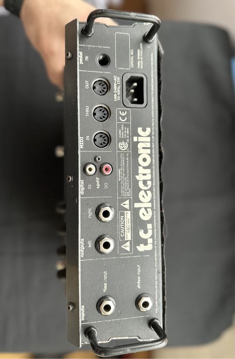 Pedaleira Nova System TC Eletronic