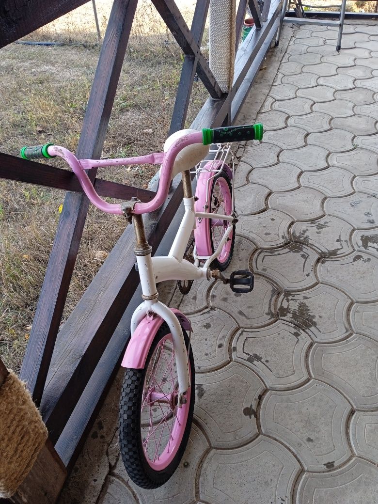 Велосипед детский в хорошем состоянии