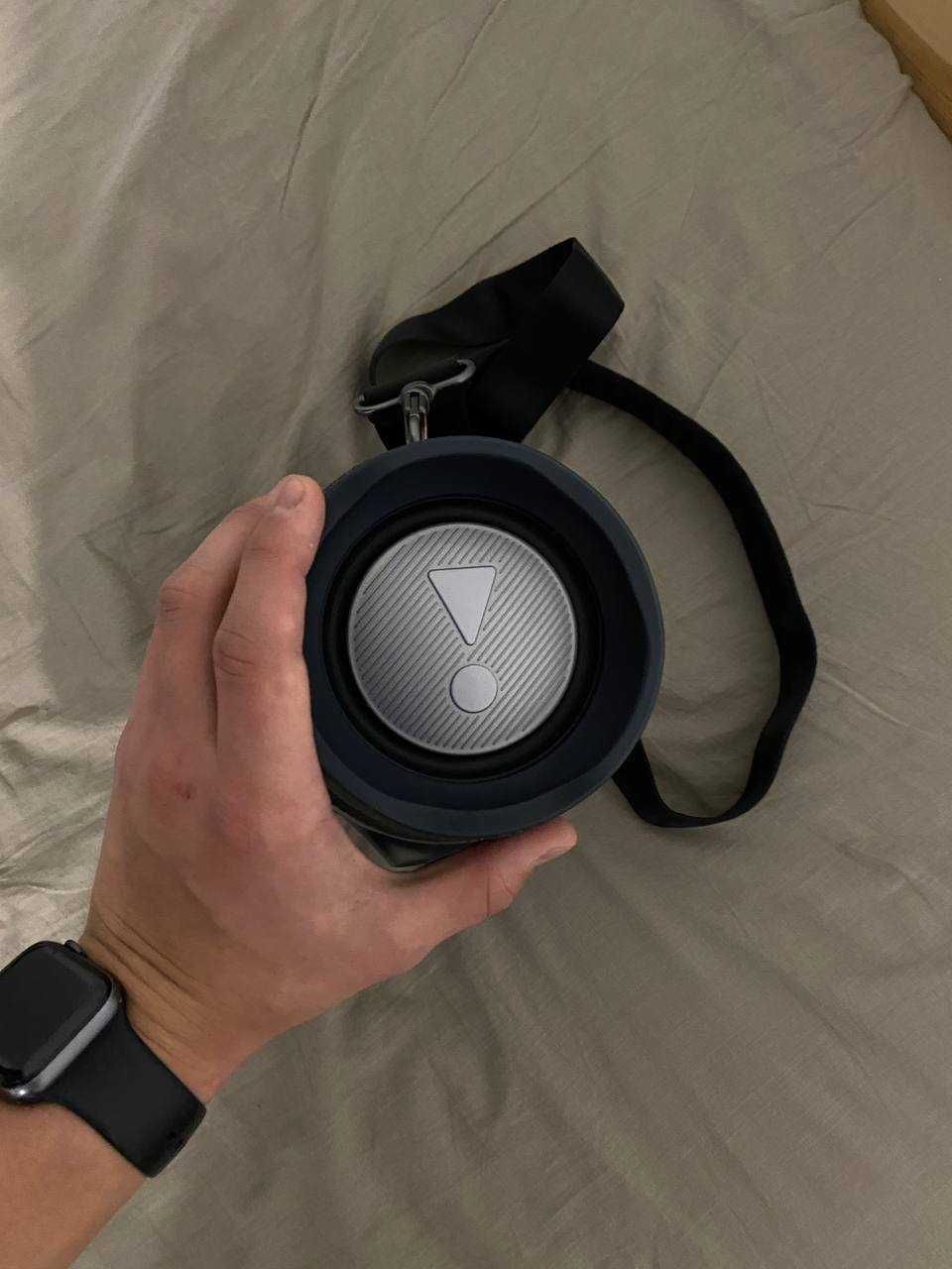 Sprzedam kolumne w idealnym stanie. JBL XTREME 2