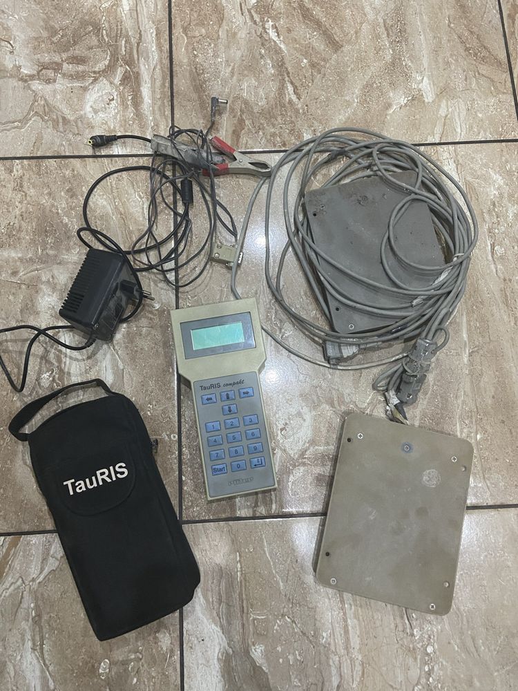 Zegar Tauris Compact