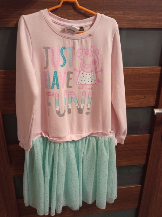 Strój karnawałowy świnka Peppa nowa