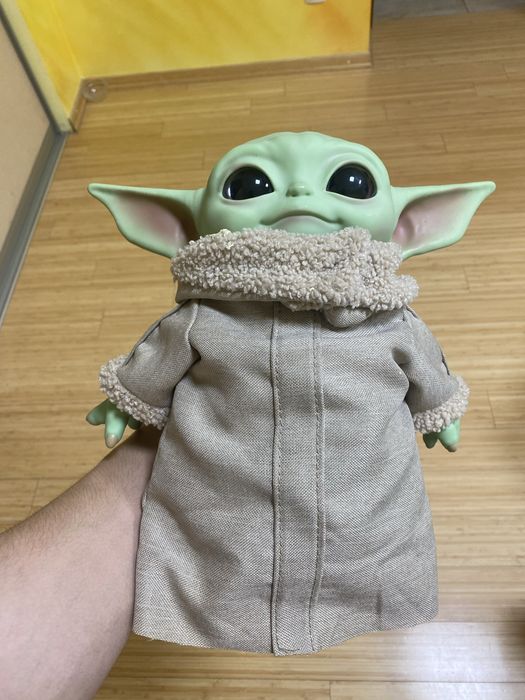 Інтерактивний плюшевий Малюк Йода Мандалорець