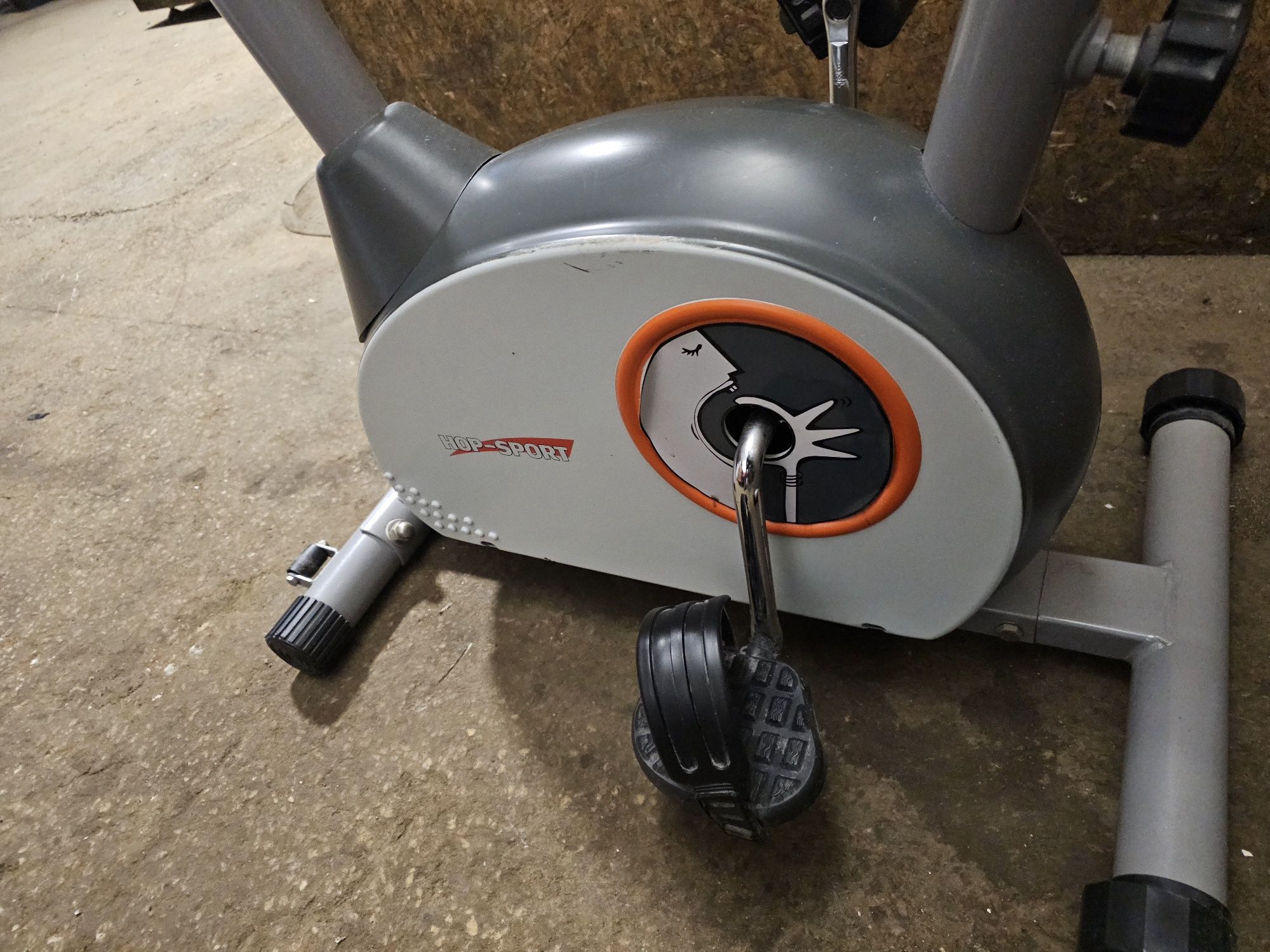 Rower  Stacjonarny treningowy   HOP-SPORT