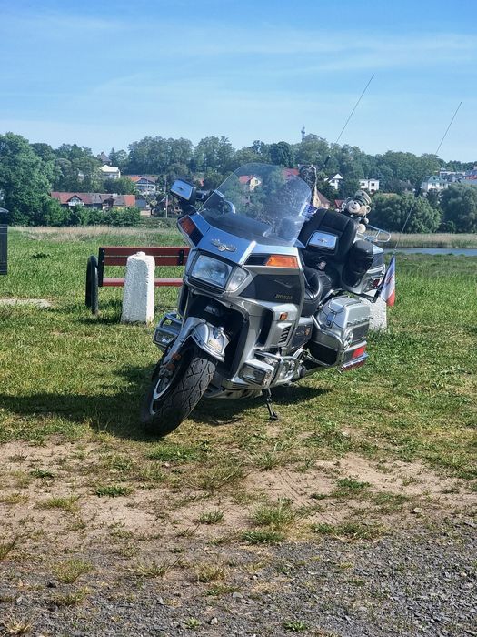 Honda Goldwing GL1200. 1987 r. + dodatki