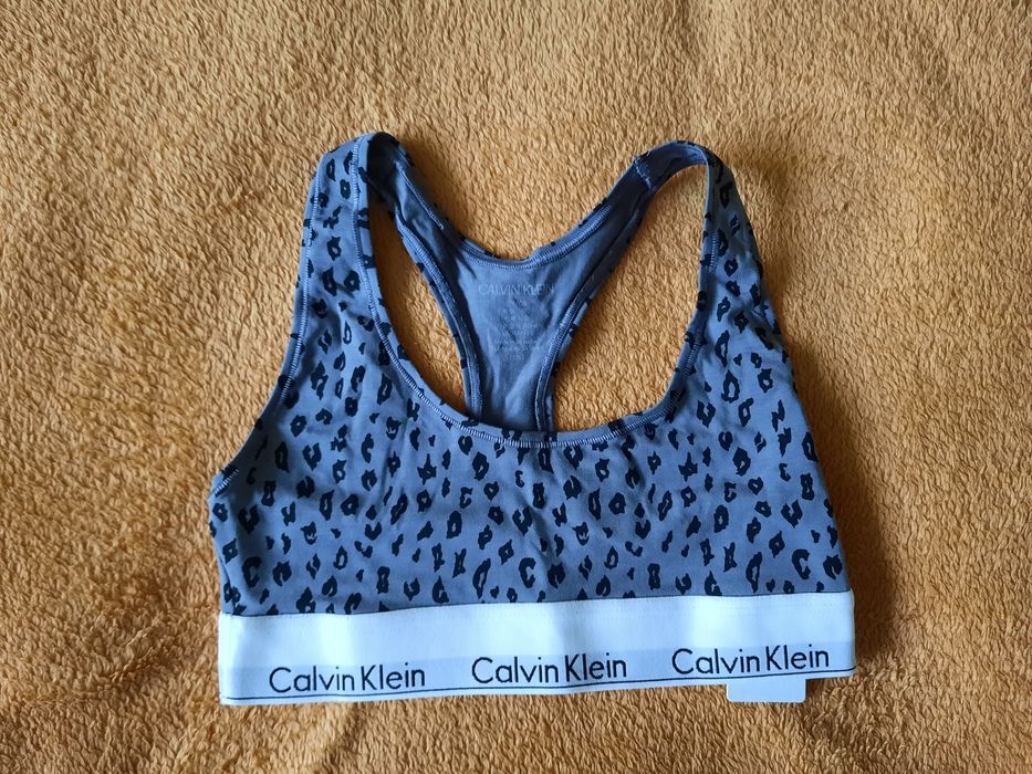 Бюстгальтер  Calvin Klein