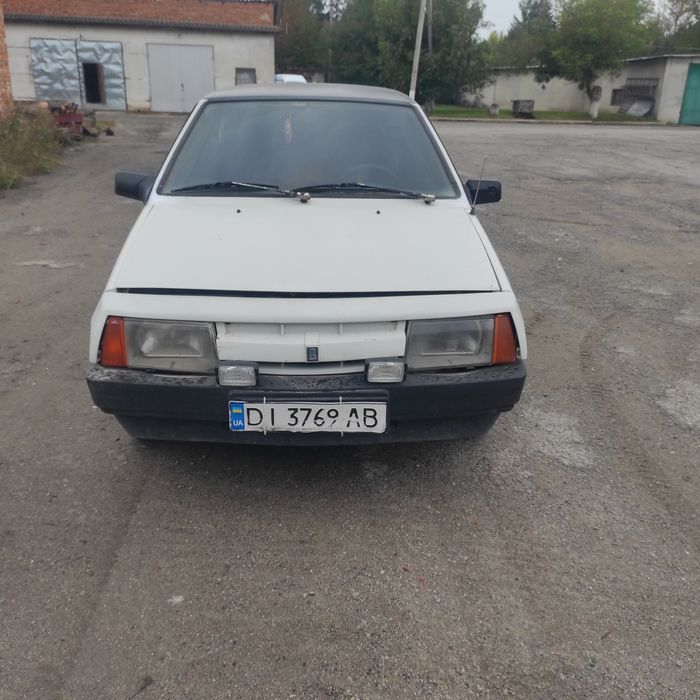 ВАЗ 2108.           .