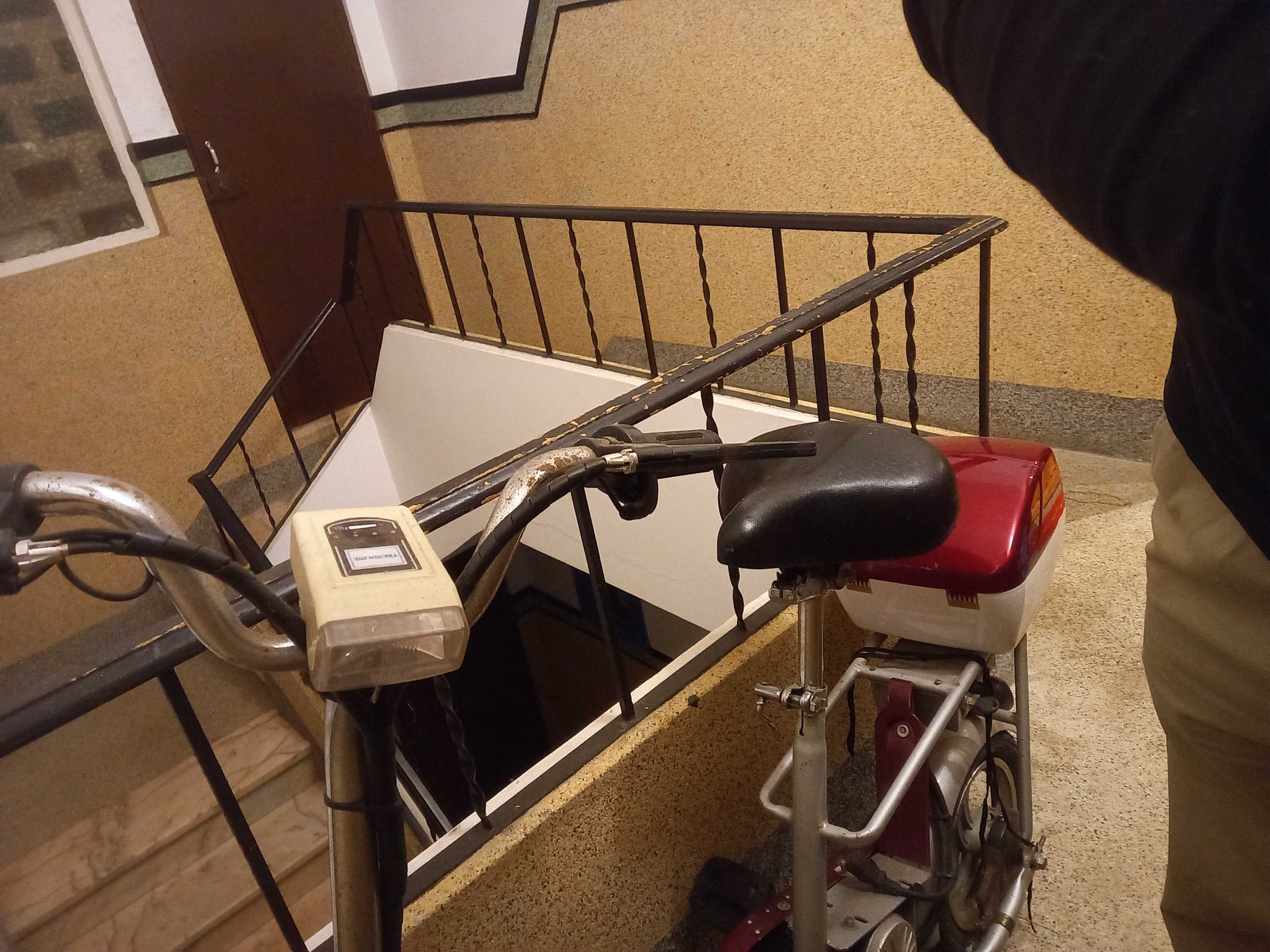 Bicicleta  dobrável eléctrica  250wt.