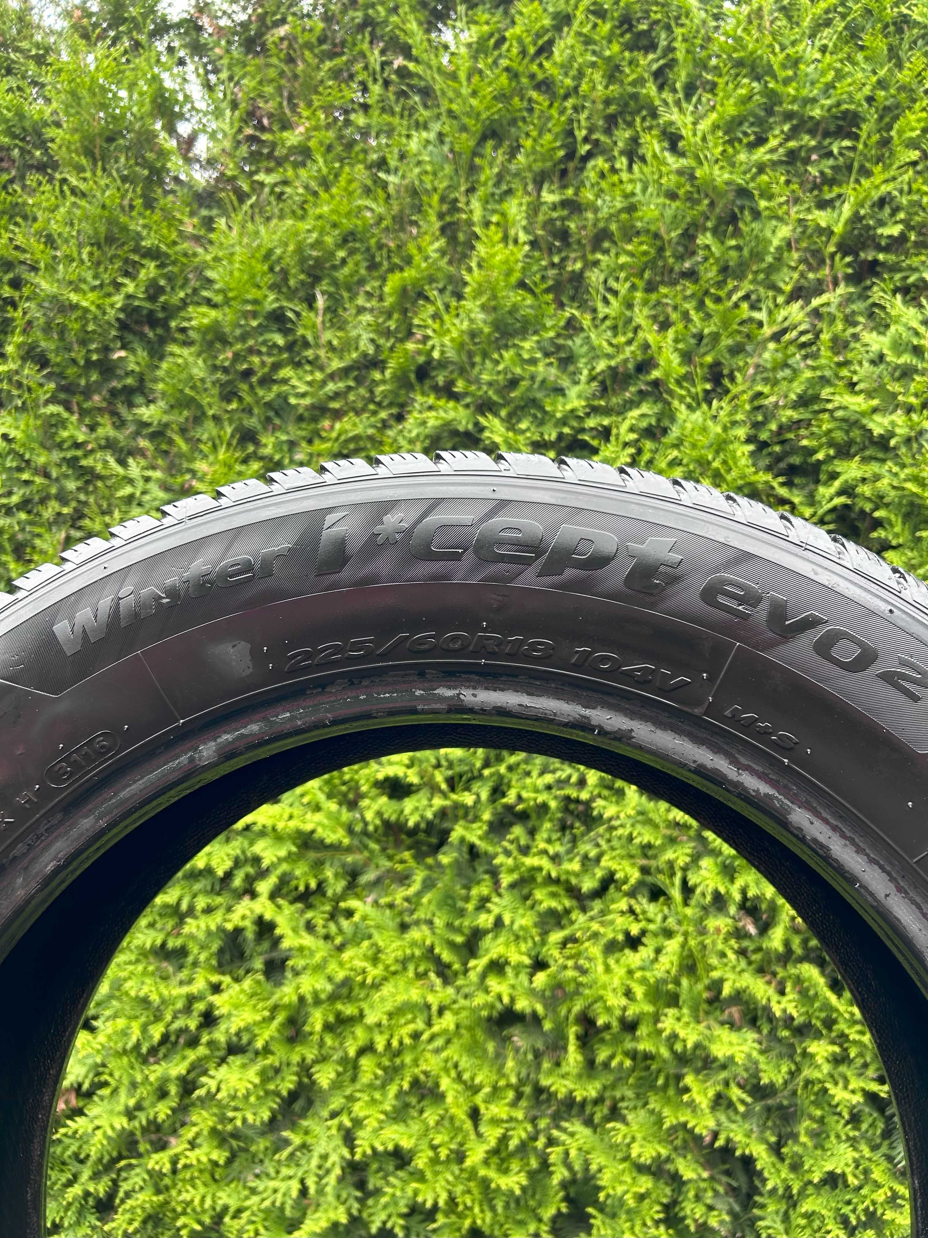 Opony zimowe Hankook Winter Icept EVO 2 - komplet 4 szt. 215/65R16