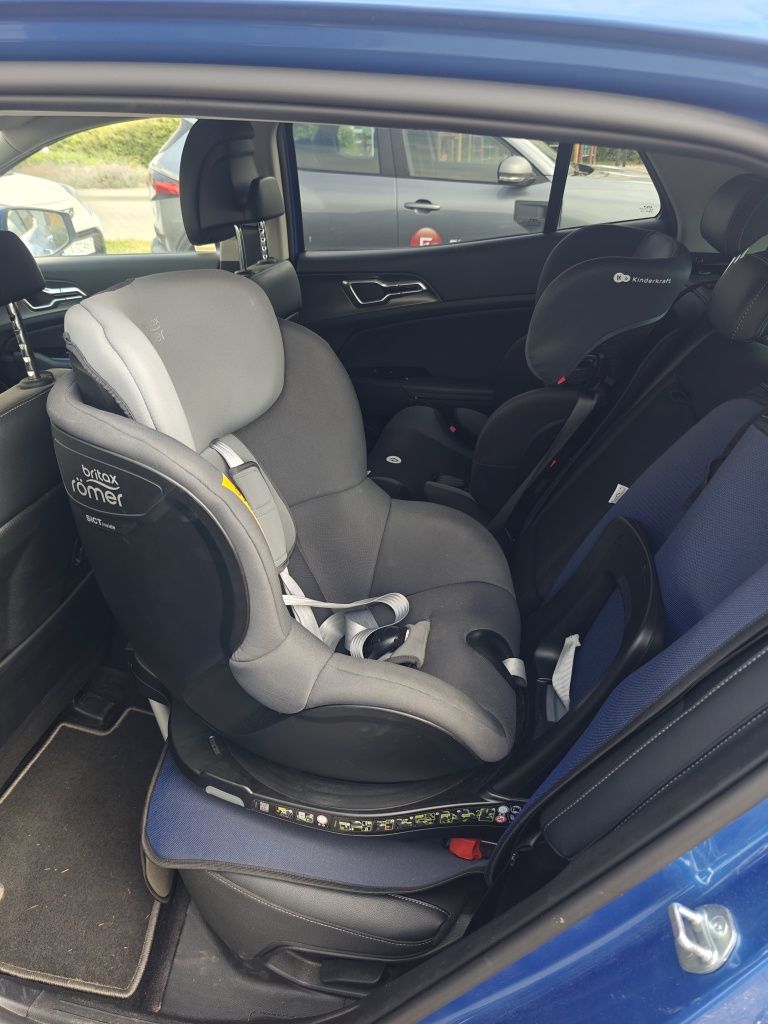 Britax Romer Dualfix M i-Size