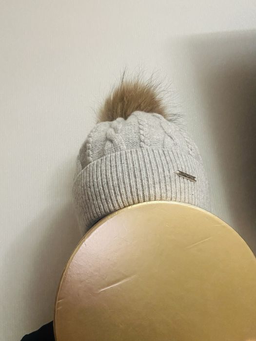 Шапка с помпоном Veer Mar