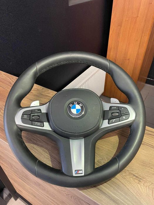 Руль М BMW G01 дорестайл лепестки