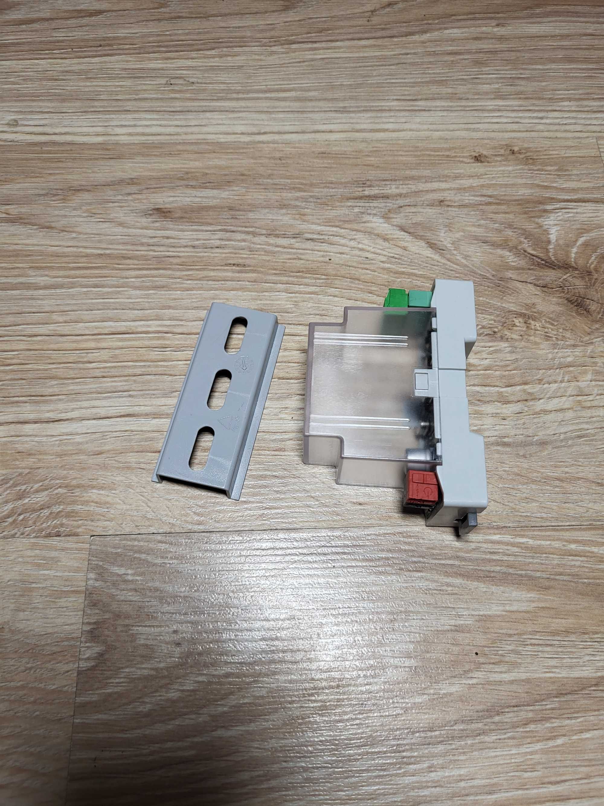 Airzone KNX bramka integracji AZX6KNXGTWAY