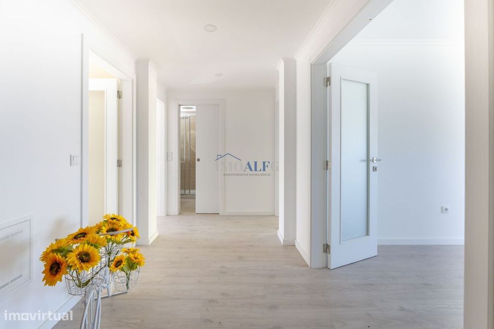 Apartamento T2 mais 1 com elevador e arrecadação, Lavradio- Barreiro