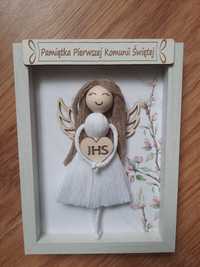 Ramka z aniołkiem dla dziecka pamiątka pierwszej komunii świętej
