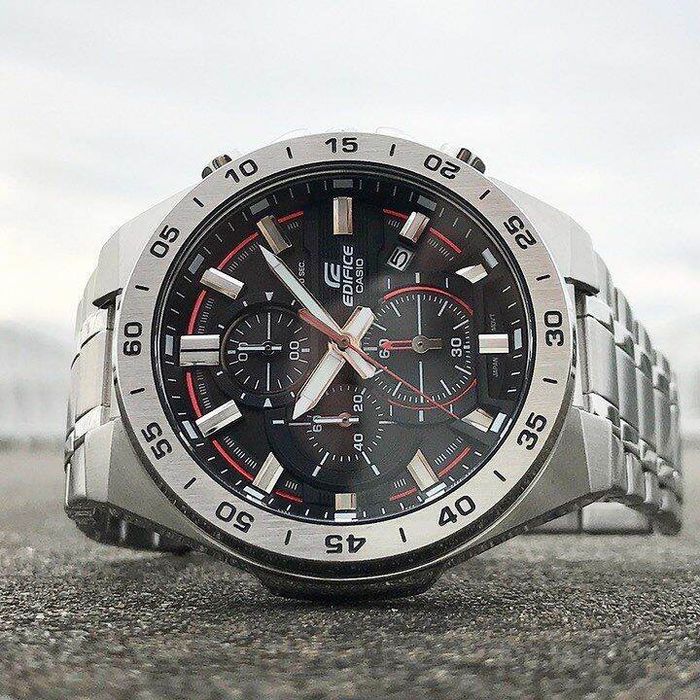 Часы CASIO EFR-564 D