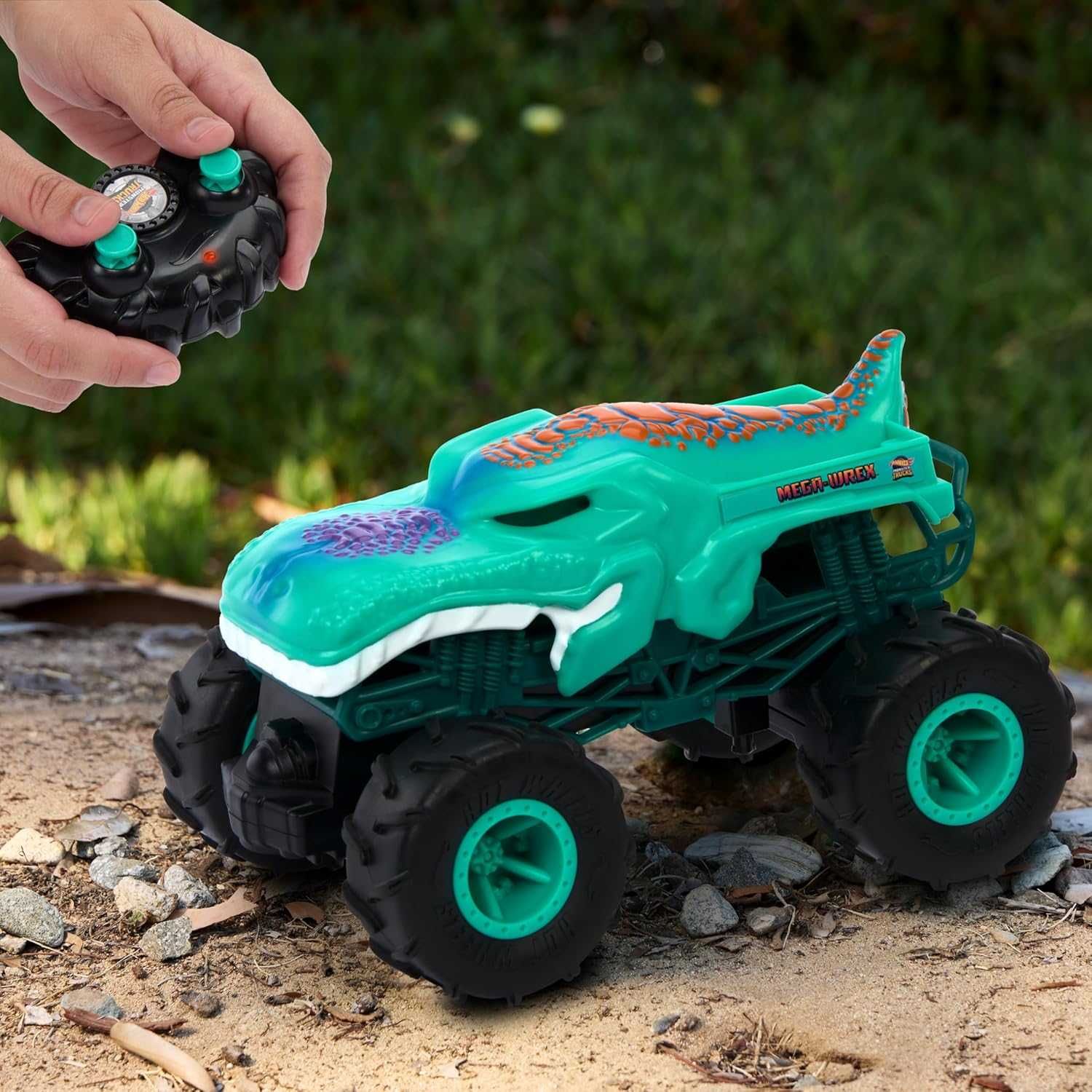 Hot Wheels Monster Truck RC, Mega-Wrex in 1:24 Машинка пульт хот вілс