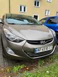 Продам  hyundai elantra 2012 /автомат/газ/бензин