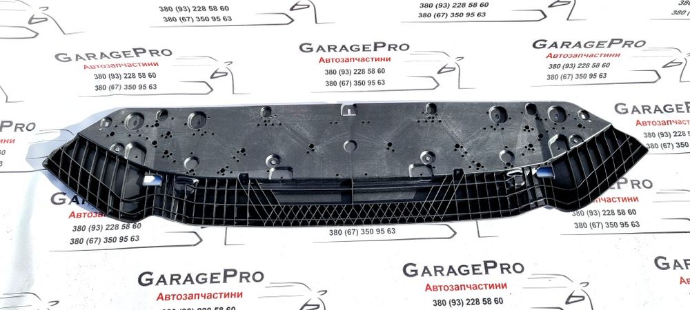 Бампер Audi A4 B9 S-line 2016 2017 2018 2019 передній Слайн