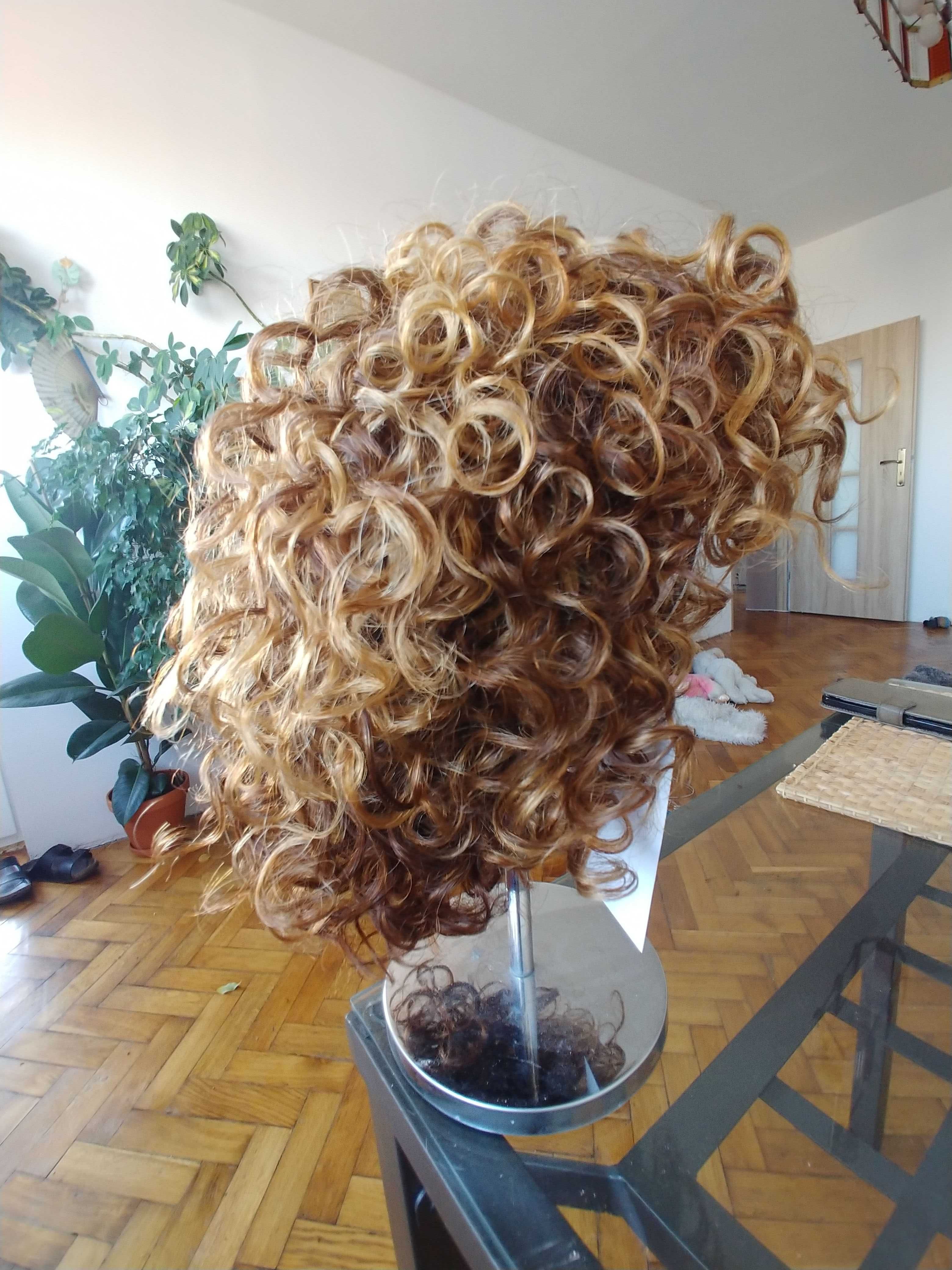 peruka naturalna loki