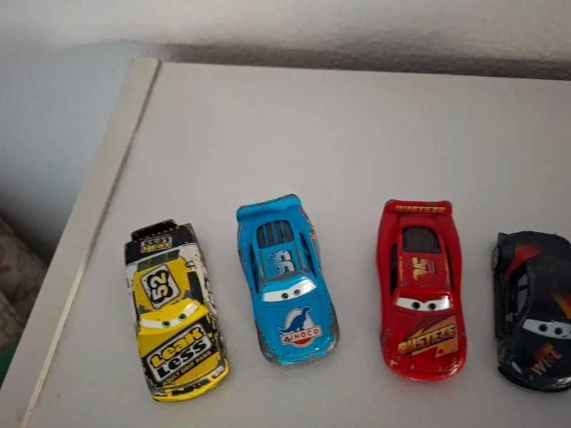 Conjunto 6 Carrinhos Disney Pixar Cars Relâmpago McQueen