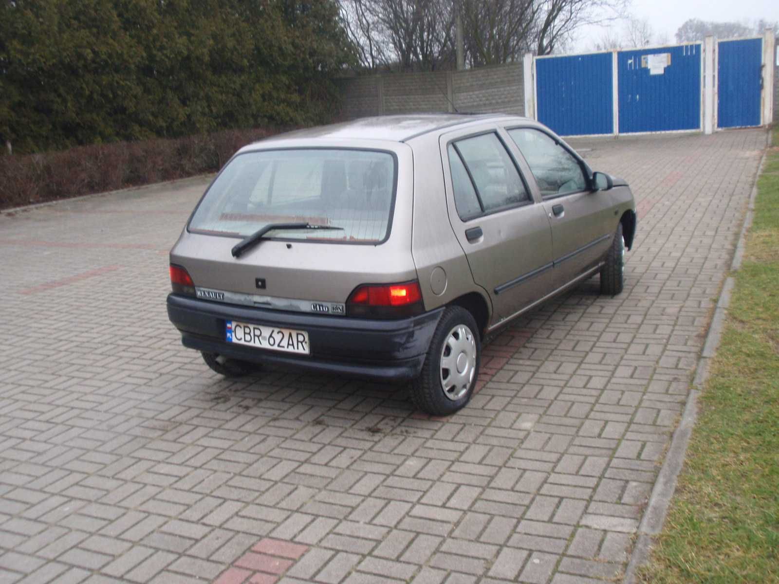 RENAULT CLIO ekonomiczny zarejestr opłacony 01.2026r. sprawny do jazdy