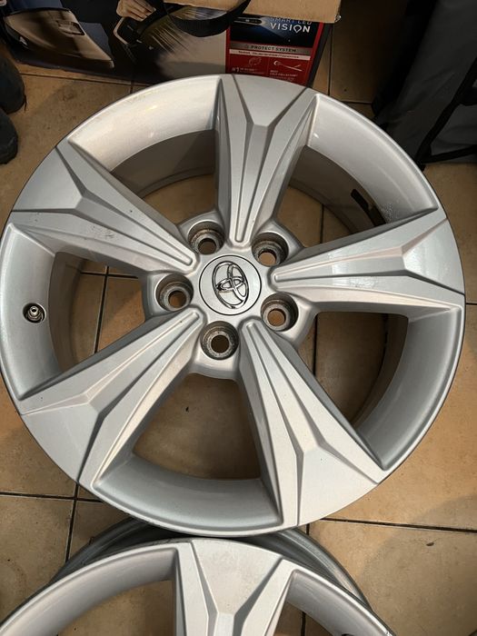 Felgi Toyota 17’ 17x6.5j ET 45