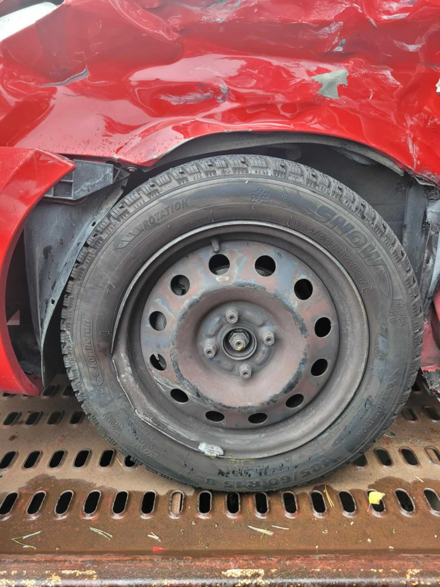 Suzuki Swift 1.3 2008 r. uszkodzony