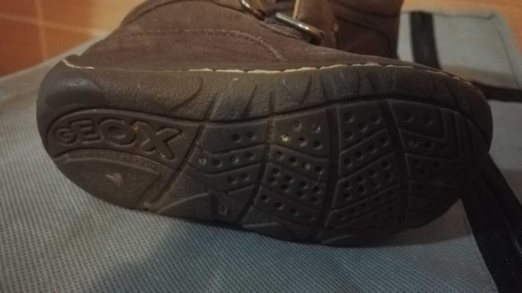 Botas Geox, tamanho 21