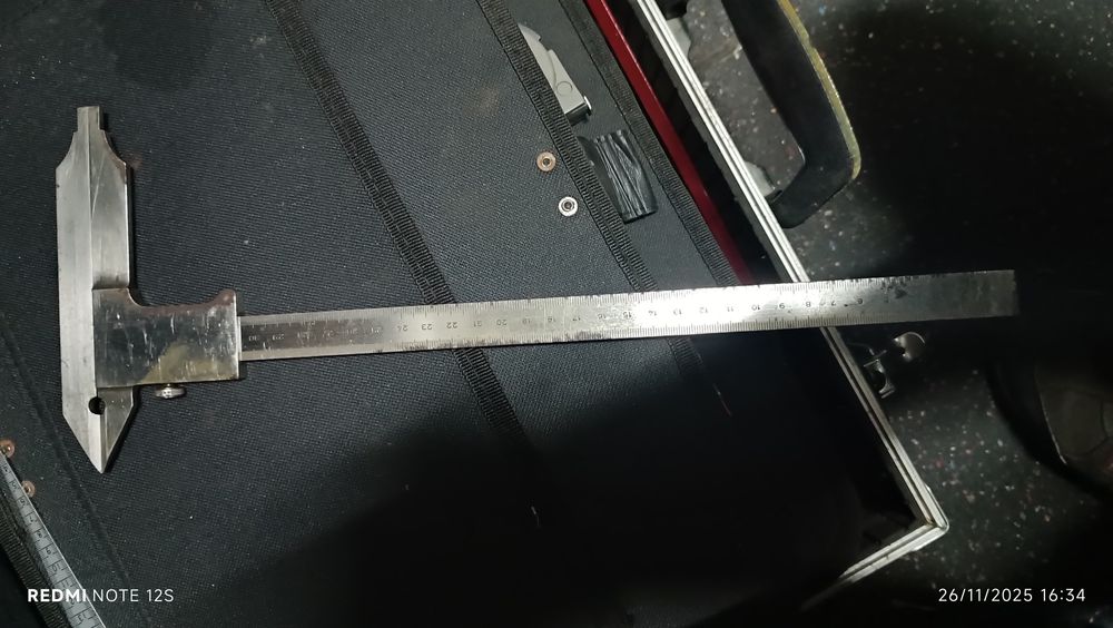 Paquímetro Alemão em Aço – 29€