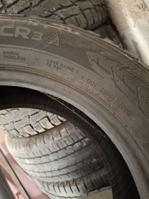 Шини вантажні Nokian зима комплект 205 65 16с