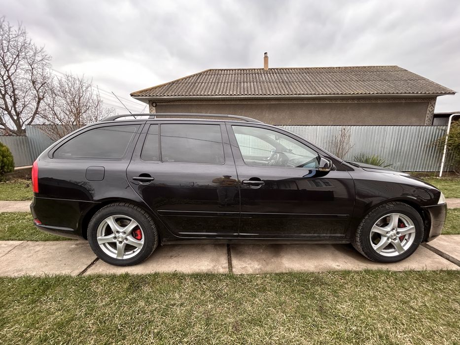 Октавіа а5 vrs 2.0tdi 175к.с. 125кіловат