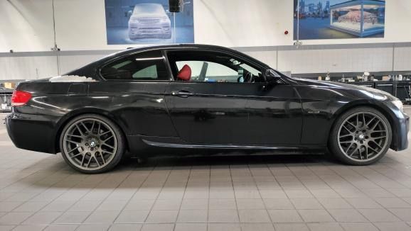 BMW e92 320d pack M  177cv
