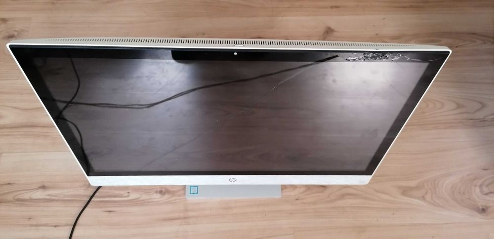 Komputer wbudowany w monitor HP 24-n060ng. Czytać opis!