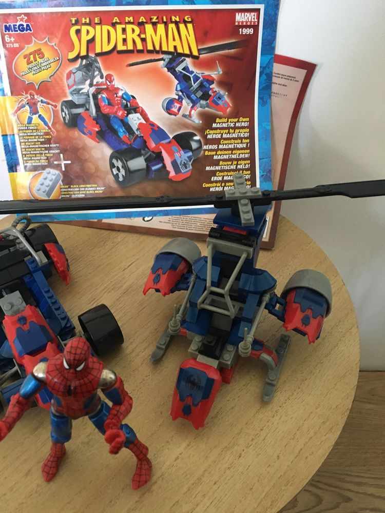 Mega Bloks Spider-Man Action Vehicle Set 1999 Magnetic Hero