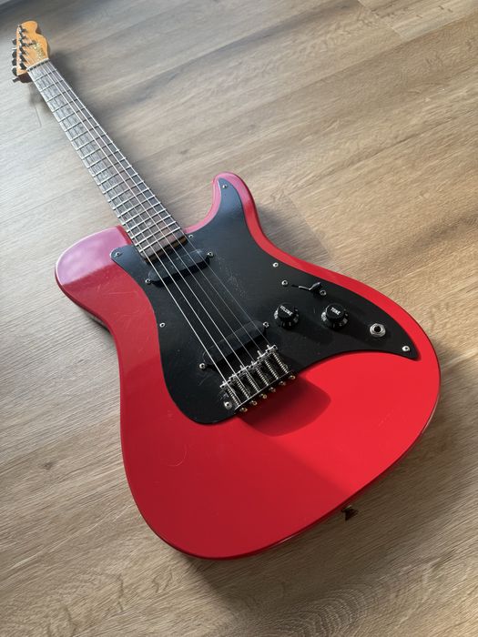 Guitarra Fender Bullet S-1