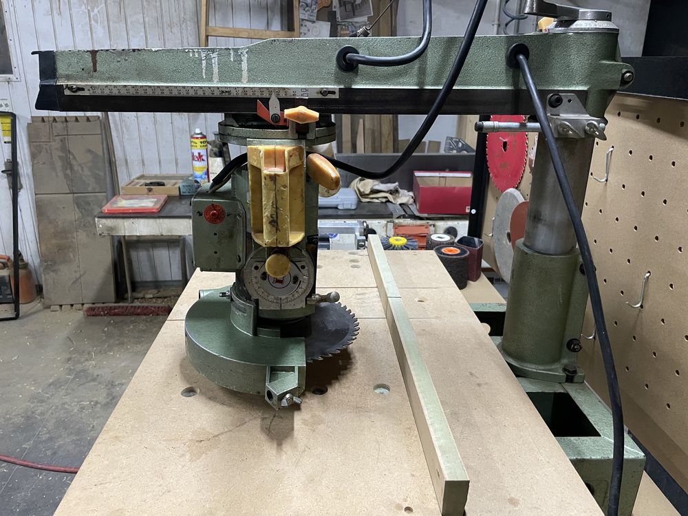 Piła stołowa radialna DEWALT wieloczynnosciowa multitool ukośnica 230V