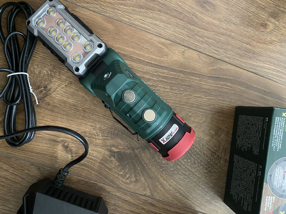 Акумуляторрий Ліхтар Parkside PLLA 12 d3 / PTSA 12 Al