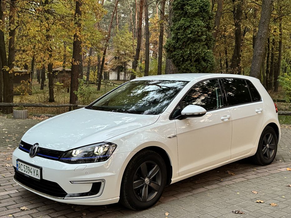 Volkswagen E-Golf 24 KW 2015