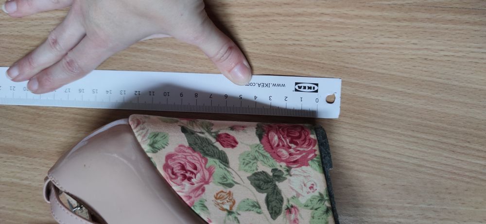 Sapatos de salto alto (cunha)