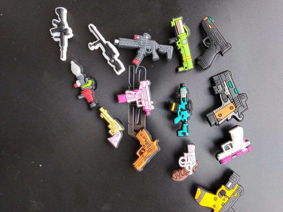 Продам шевроны (нові)