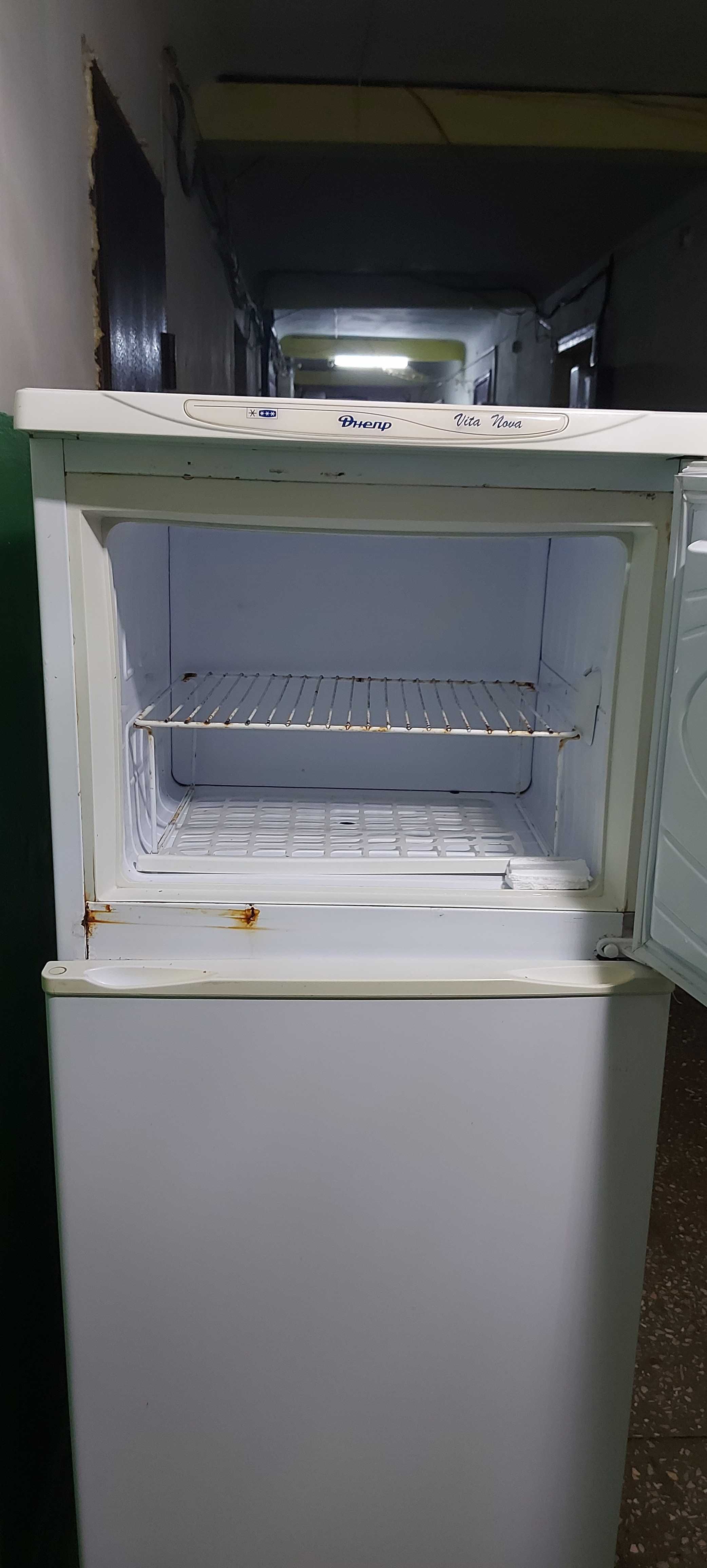Холодильник "Дніпро"