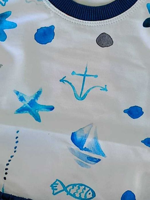 MROFI Komplet bluzka+spodenki Blue Marine roz. 110 cm