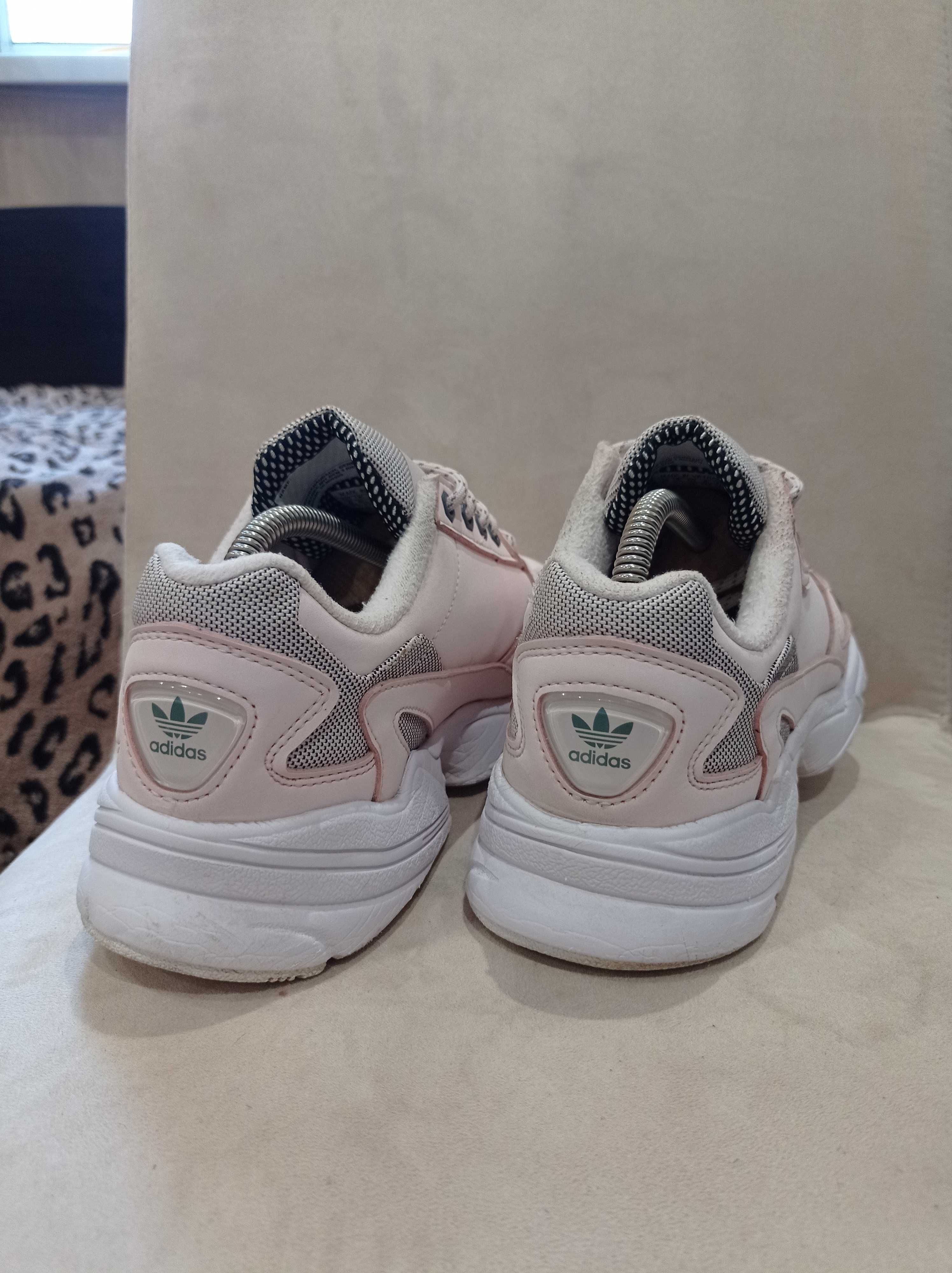 Adidas Original Falcon ADITECH р40/25см, оригінальні кросівки