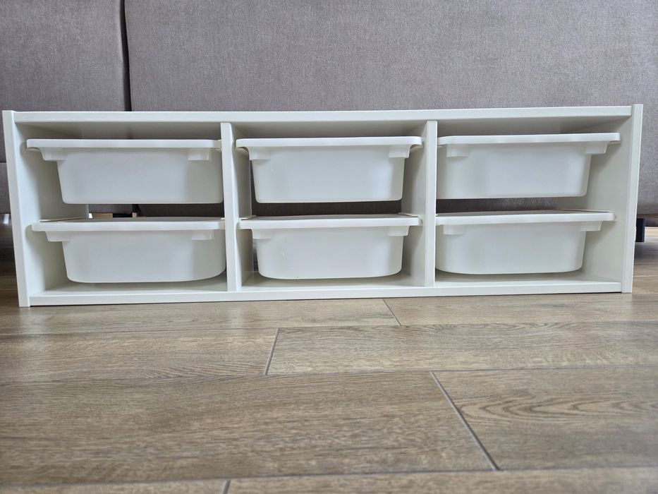 Trofast wiszący + 6 pojemników