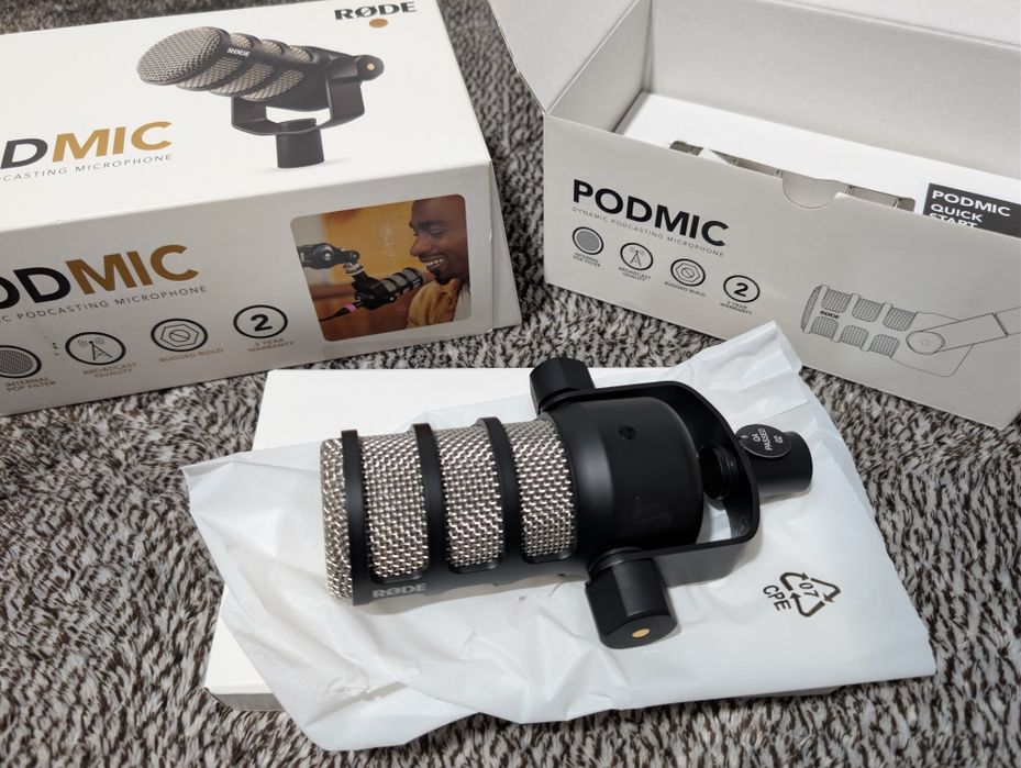 Microfone Podcast Streaming - RODE PodMic