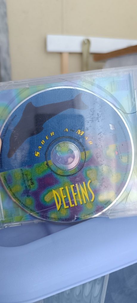CD Delfins usado