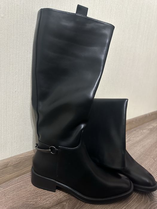 Чоботи труби розмір 37 нові