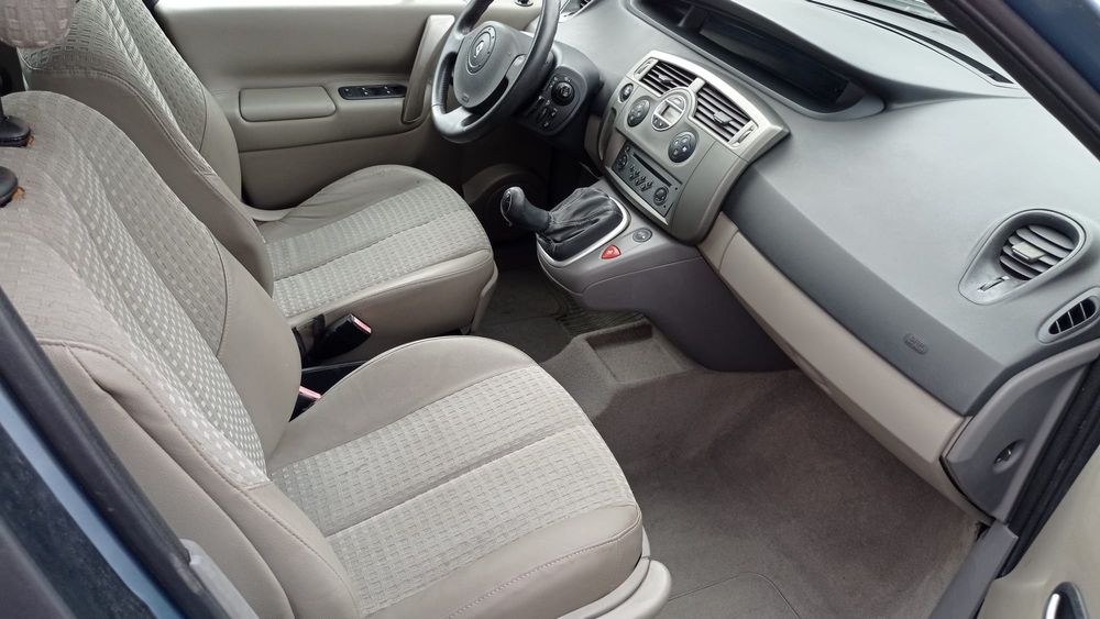 Renault Grand Scenic piękny klimatyzacja